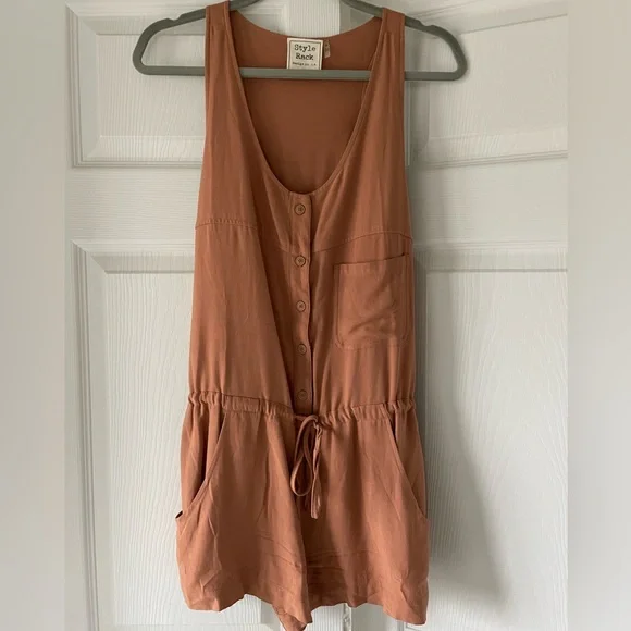 Style Rack Romper - Picture 1 of 5
